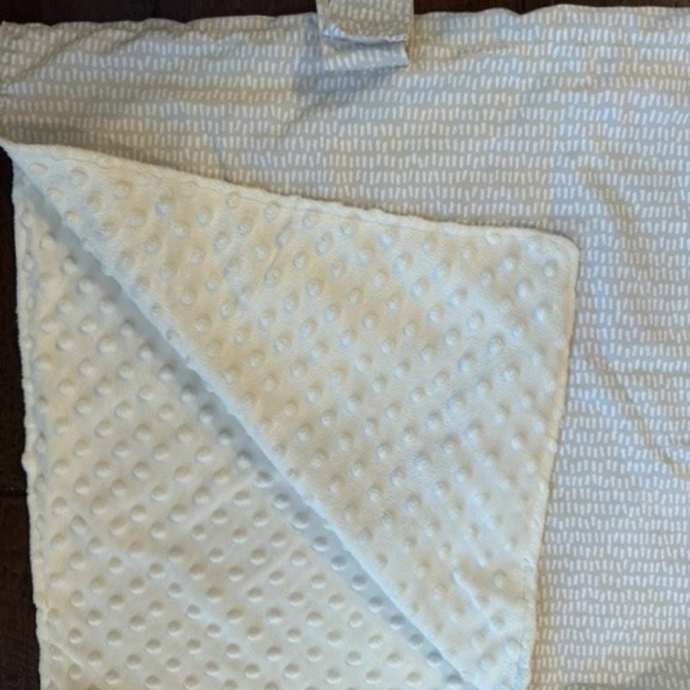 Eddie Bauer Infant Carseat Canopy Blanket Cover - Attaches to Handle